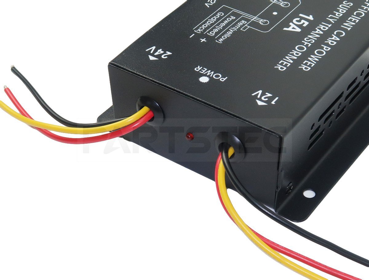 送料無料 トラック 24V→12V 15A デコデコ コンバーター 電圧変換器 DCDCコンバーター ナビ オーディオ バックアップ機(jī)能 /28-538 SM-F