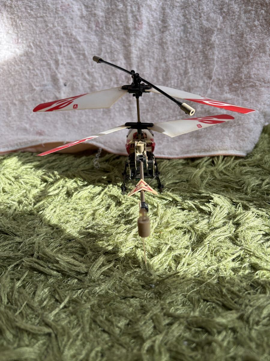 ラジコン　RC ヘリコプター　京商　EGG KYOSHO 動作未確認　_画像4