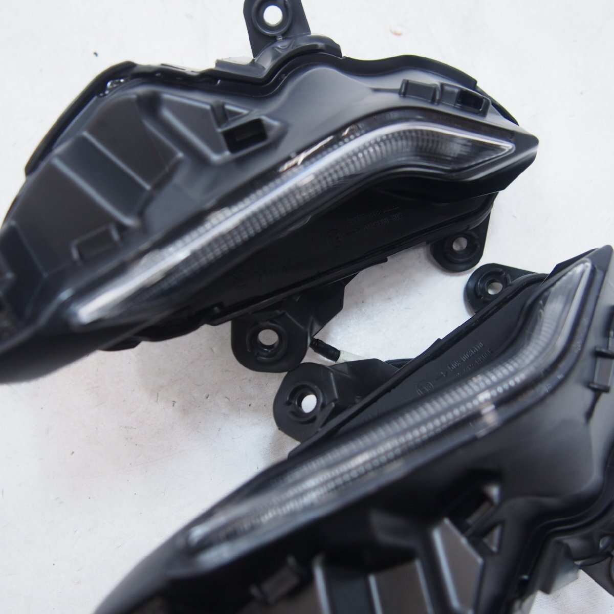 YZF-R15純正ポジションランプ左右RG86J点灯確認済み_画像2
