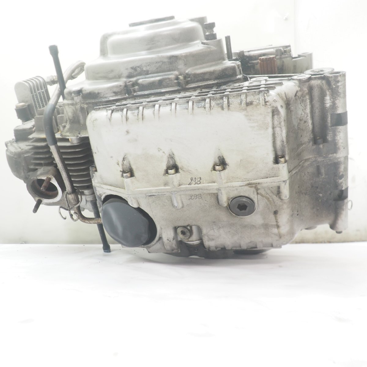  Ducati 900SS двигатель ZDM904A2-010xxx engine ducati 98 год сторона .? маслоохладитель трансмиссия Ducati SS900 M900