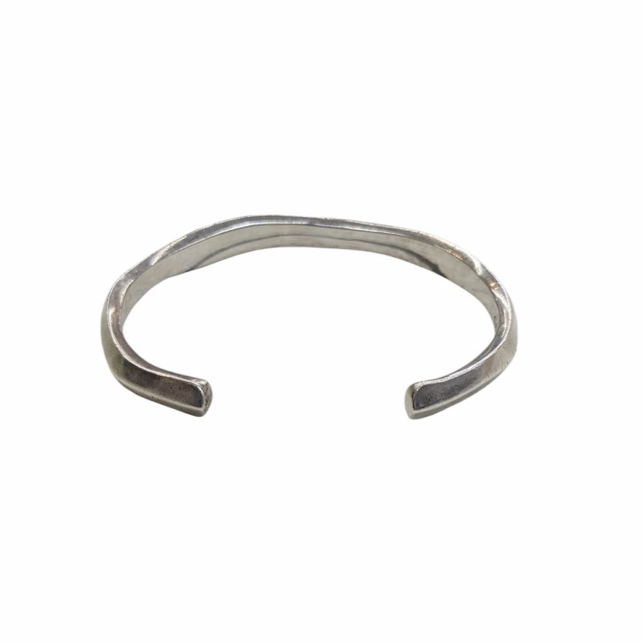 GARNI ガルニ トライアングル シルバー バングル ブレスレット アクセサリー ジュエリー 925 ケース付き