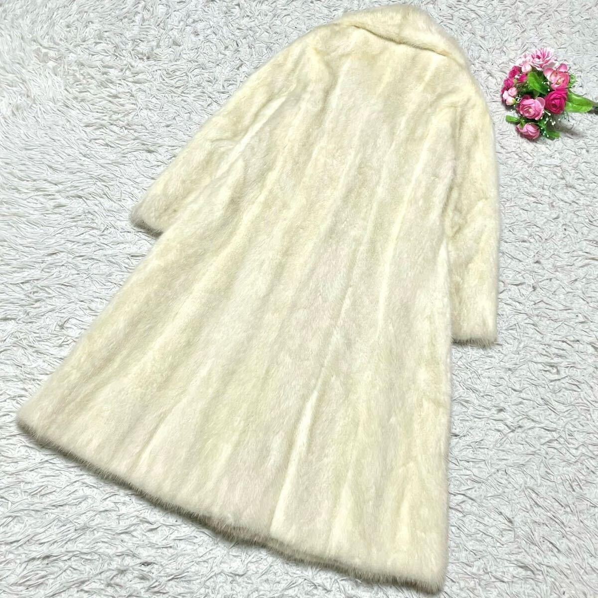 なめし柔らか◎ホワイトミンク ファーコート ロング 着丈約107cm 毛並み◎ リアルファー 本毛皮 レディース アウター L相当 白系_画像3
