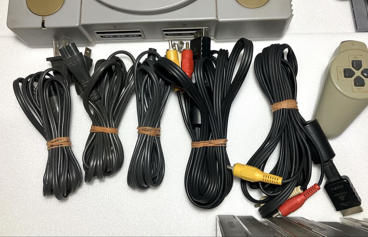 KGNY5799 SONY ソニー PlayStation PS1 プレイステーション SCPH-7500 コントローラー メモリーカード ソフト まとめ ジャンク 現状品_画像6