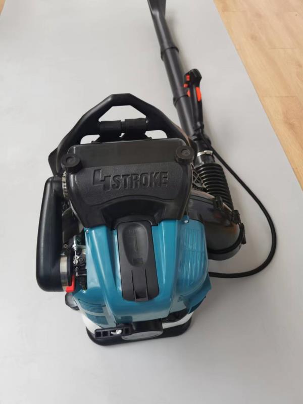 エンジン ブロワー 背負い式 75.6cc 4スト サイクル 送風機 除雪 現場 落ち葉 ブロワ_画像1