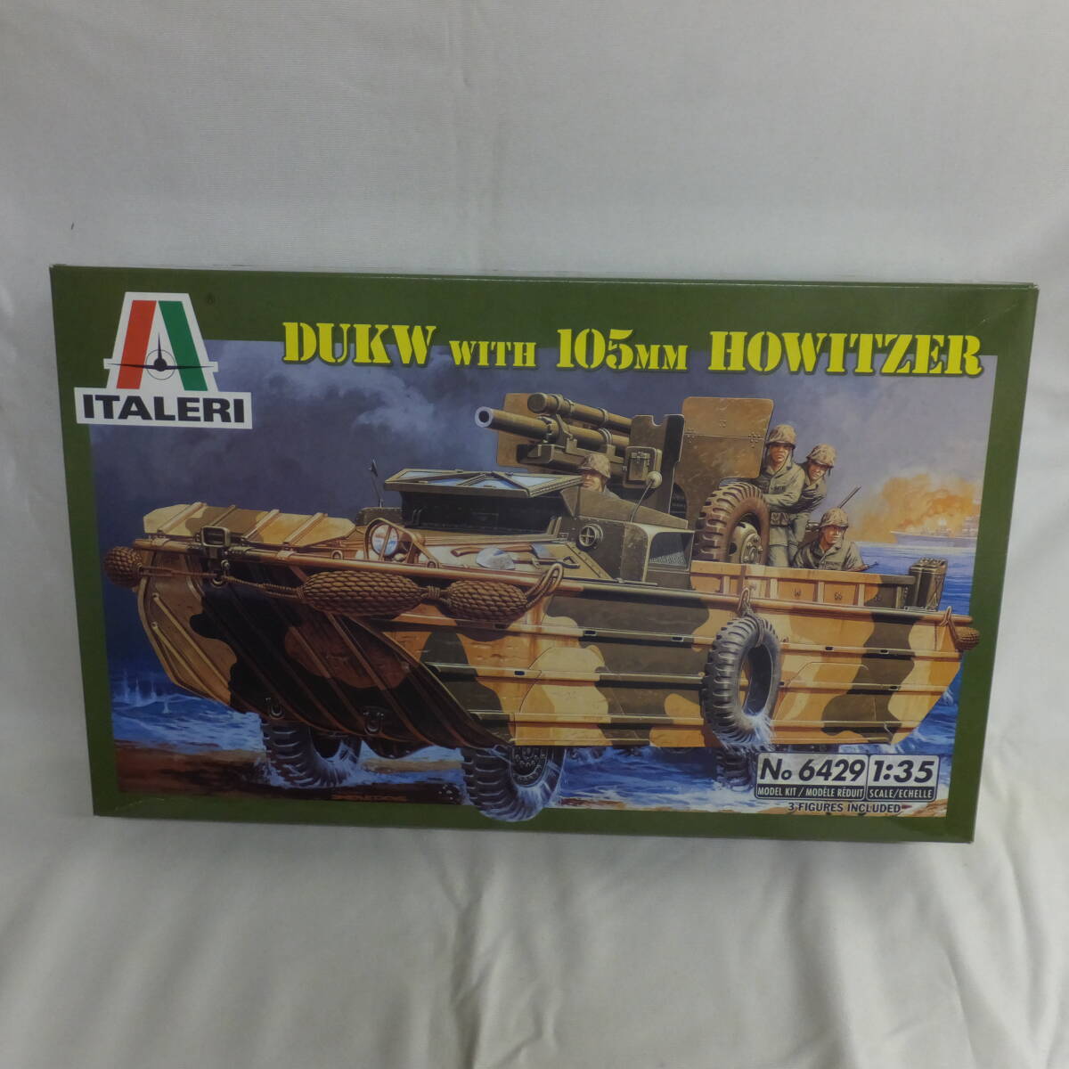 ジャンク！１/３５・イタレリ・NO.6429・アメリカ・“DUKW” with 105㎜ HOWITZER ！_画像1