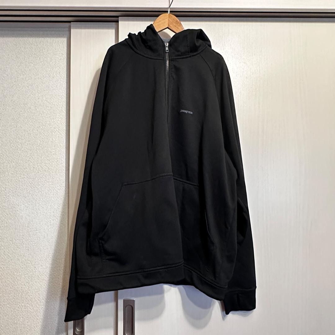 patagonia ブラック ジップアップパーカー XLsize HR0054_画像1