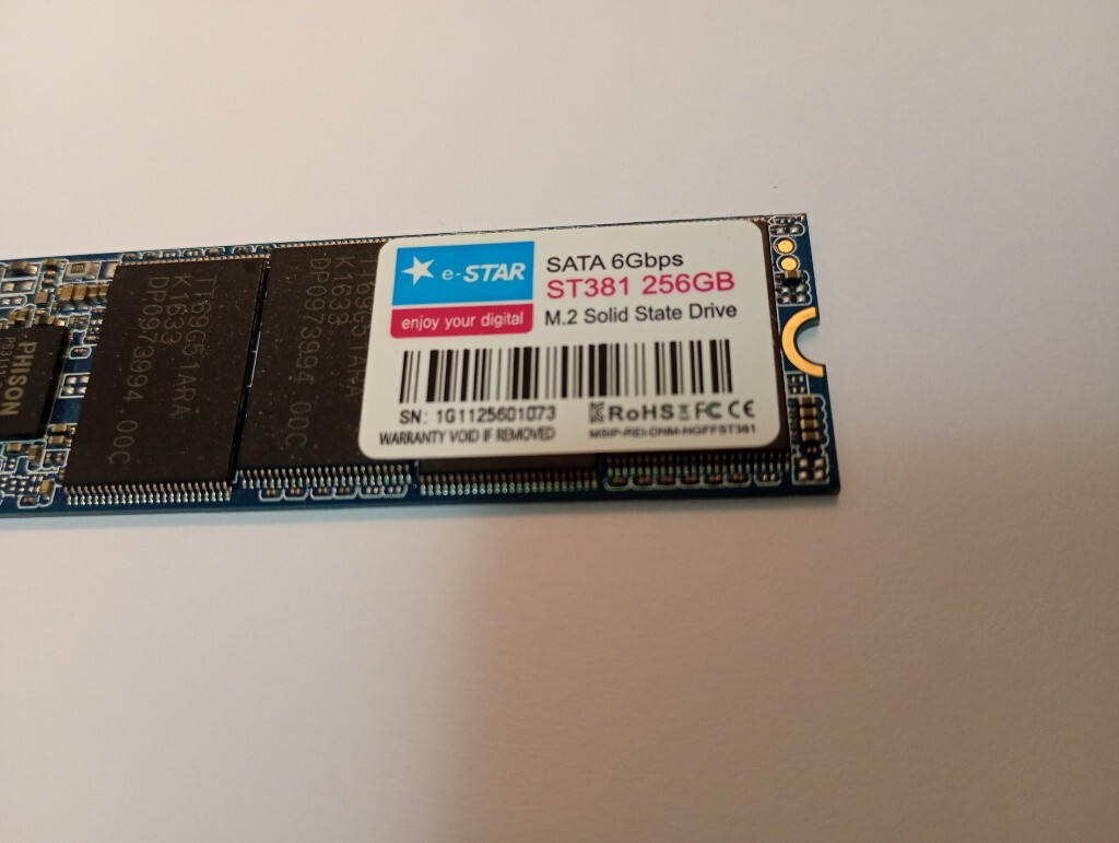 ■ m.2 SSD ■ 256GB （14604時間）　e-STAR　正常判定　送料無料_画像4