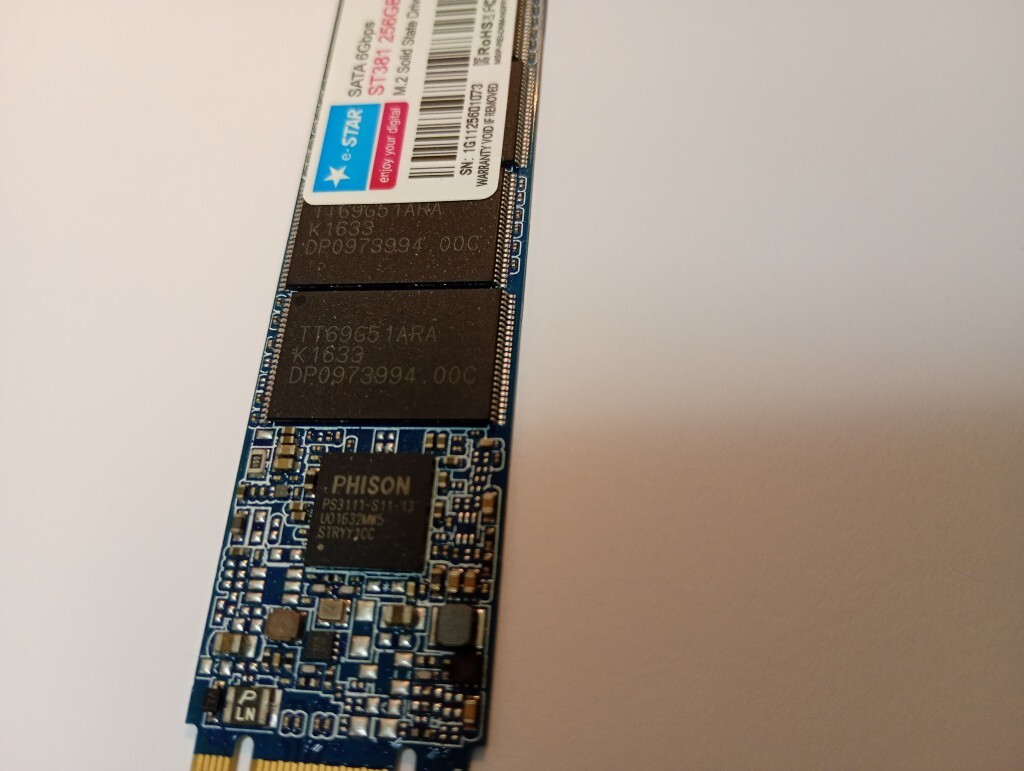 ■ m.2 SSD ■ 256GB （14604時間）　e-STAR　正常判定　送料無料_画像5