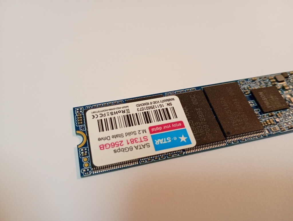 ■ m.2 SSD ■ 256GB （14604時間）　e-STAR　正常判定　送料無料_画像7