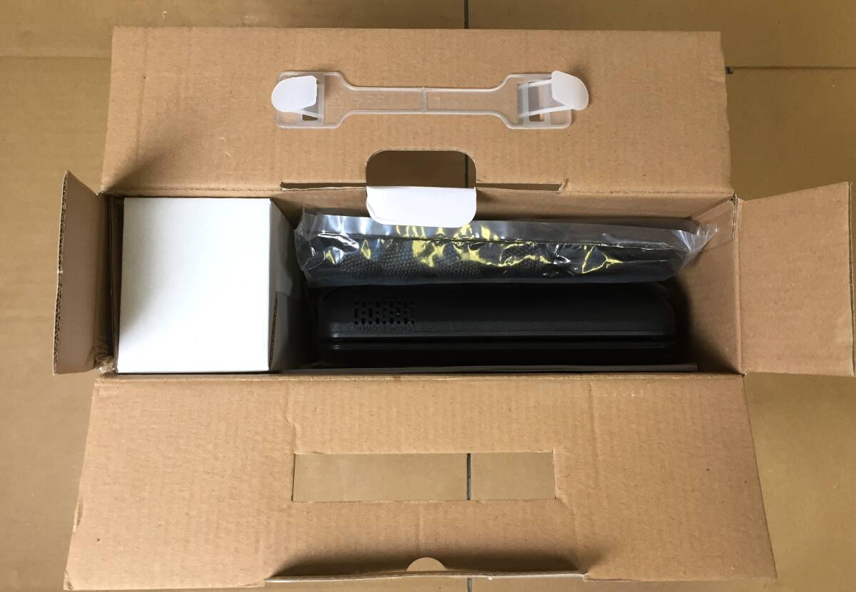 未使用品　新品　夢グループ　ポータブルDVDプレーヤー 　7インチ　　DT-PD7K2206C_画像3