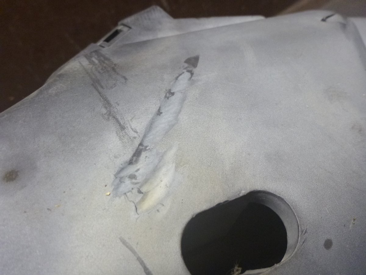 エアクリーナーケース 割れあり マジェスティ250C 2型 SG03J 6154R4_画像3