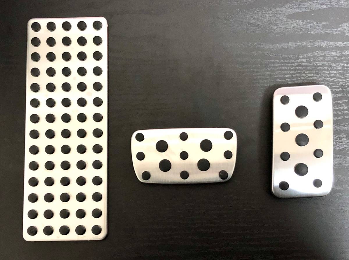 SUBARU スバル 現行型 インプレッサ フォレスター XV クロストレック レヴォーグ ペダル ペダルカバー AT用 ３点セット 取付簡単_画像1