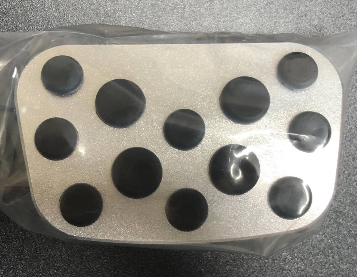 TOYOTA トヨタ 新型 ノア ヴォクシー 90系 アルミペダル ペダルカバー ペダル フルセット ３点セット パーツ 車内パーツ_画像6