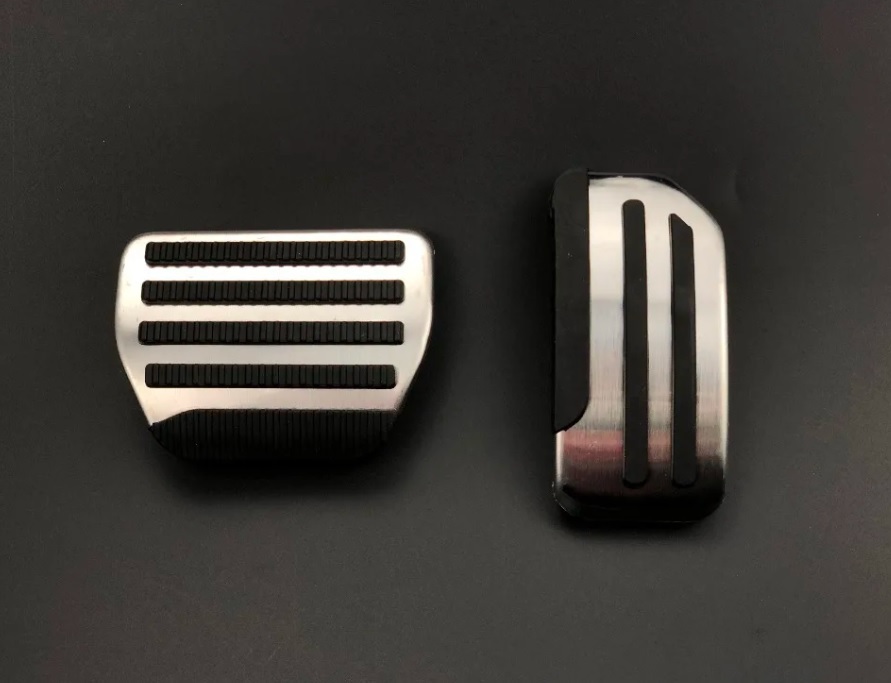 日産 NISSAN セレナ ノート マーチ ジューク シルフィ用 ステンレス製 ペダルカバー アクセル ブレーキ パーツ ペダルセット_画像1