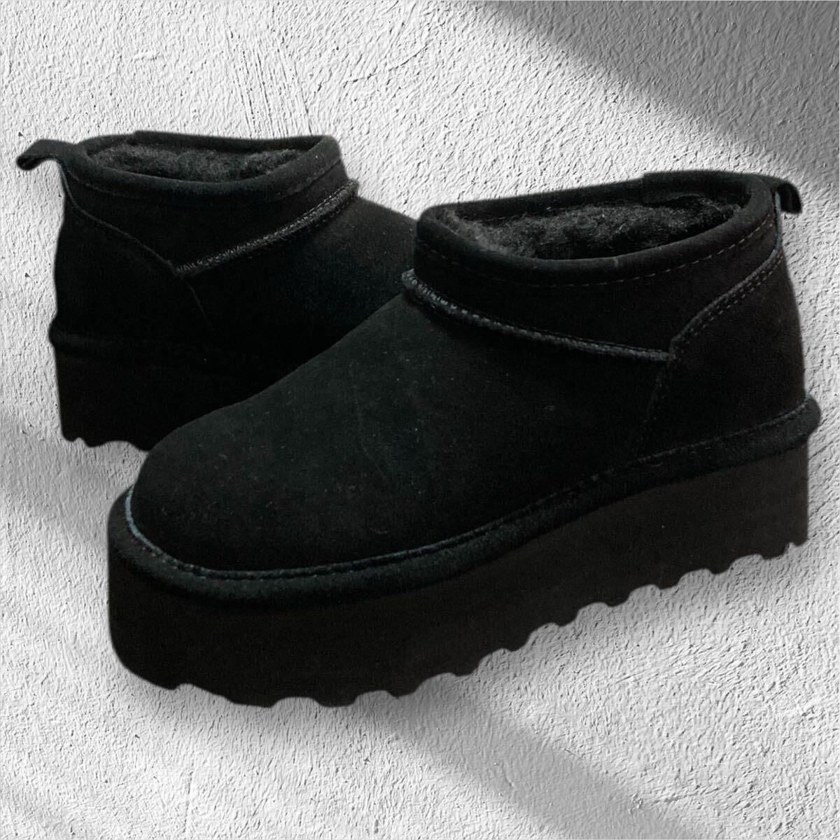 BEARPAW 新品未使用　厚底ブーツ　ムートンブーツ　内ボア　黒　22㎝_画像4