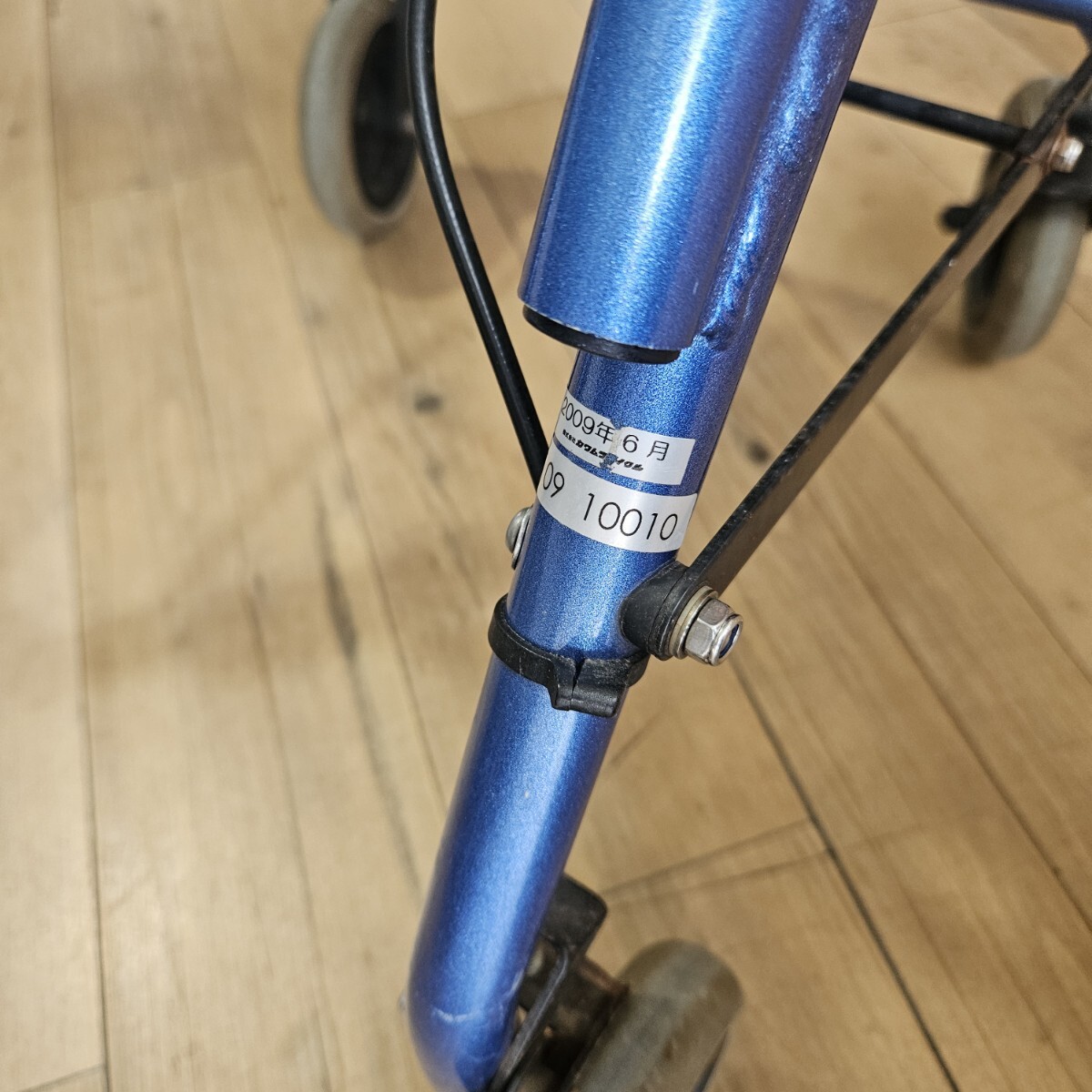  ходунки товары для ухода коляска для пожилых б/у голубой удобно 