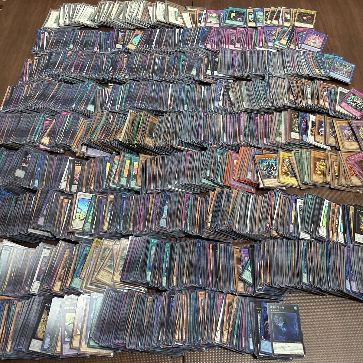 遊戯王　スーパーレア　ウルトラレア　シークレットレア　5000枚以上　大量まとめ売り　古いカードから最近のカード