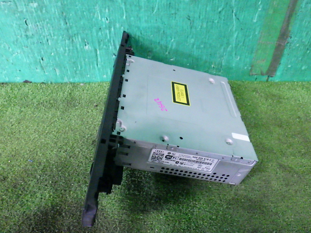 アウディA6アバント[4GCHVS前期]純正MMIナビ オーディオ 4G0035678C_画像4