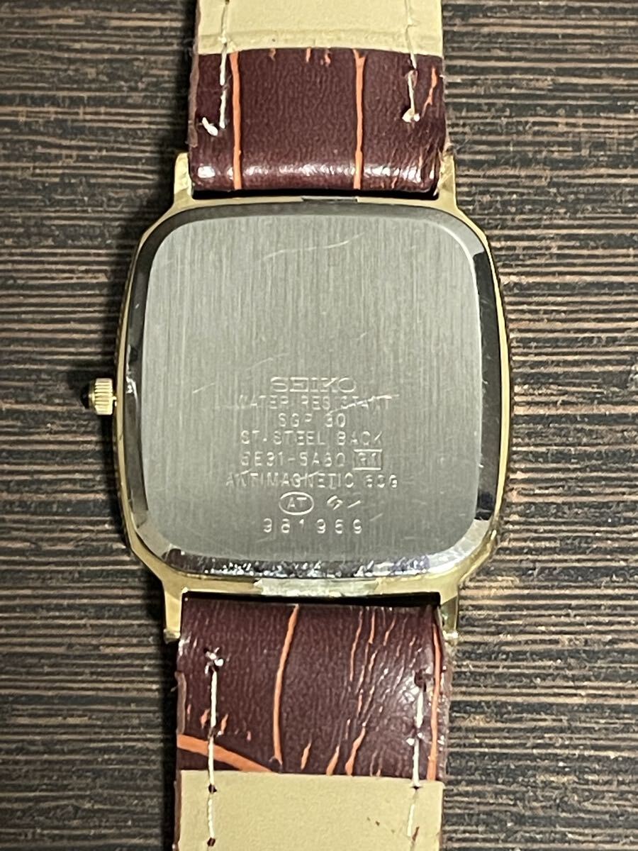 SEIKO 腕時計 DOLCE クォーツ ゴールド文字盤 5E31-5A80 不動品 ジャンク_画像7