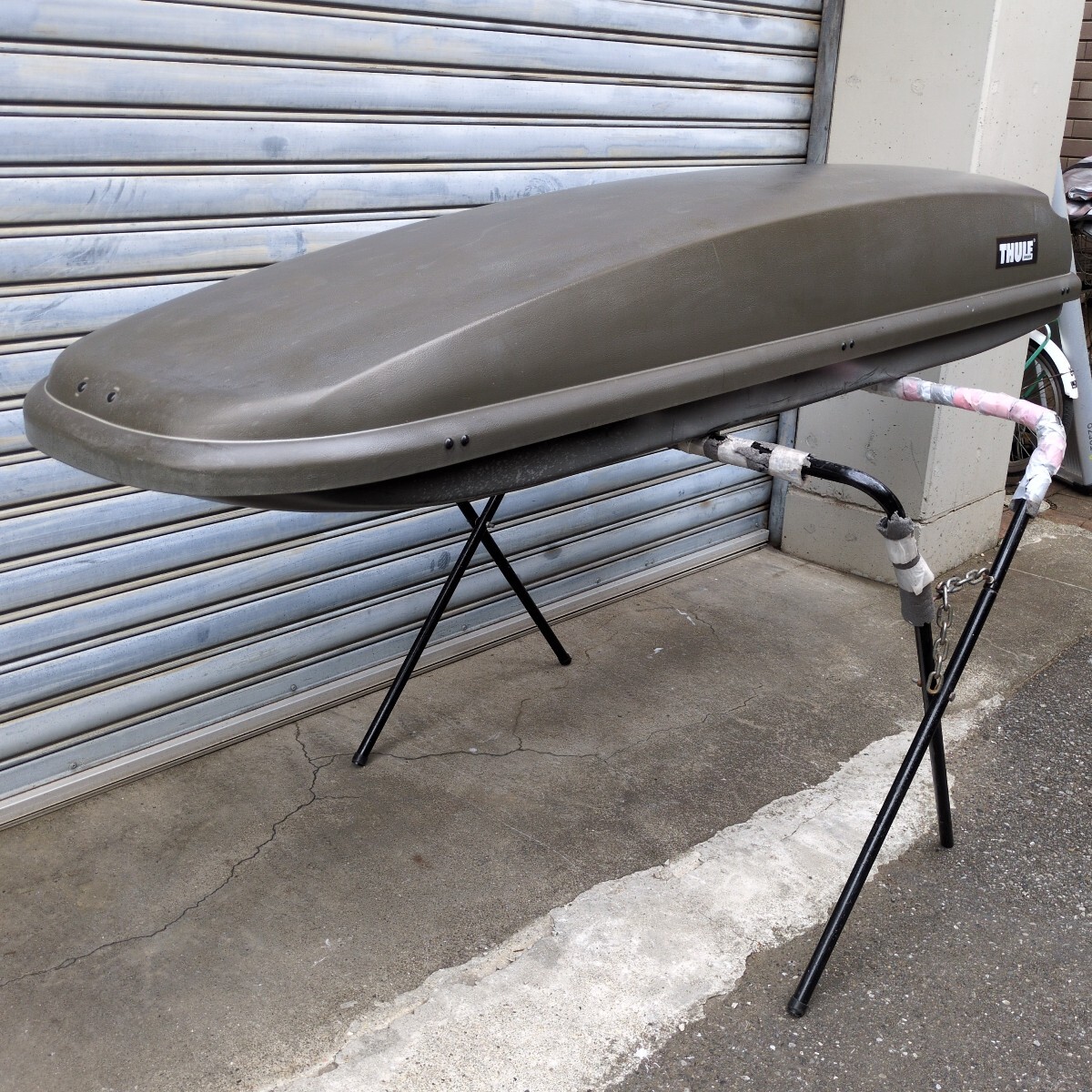 THULE ルーフボックス／ジェットバッグ LIBERTY 500 右開き バネ式ダンパー リベットカバー交換済_画像1