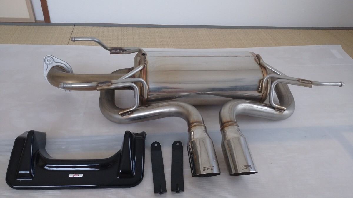 Subaru GUE/GUD Cross Trek STI Performance muffler, отделка, крепление, опора Subaru GUE/GUD Cross Trek STI Performance muffler, отделка, крепление, опора