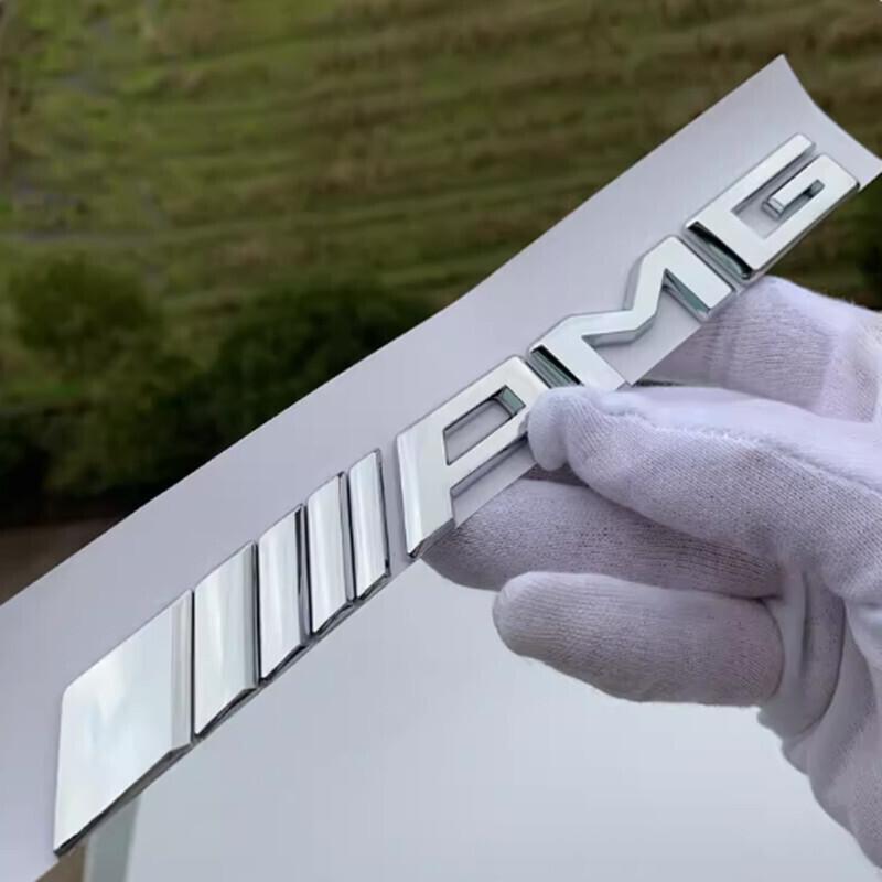 メルセデス ベンツ 【AMG エンブレム リア トランク 銀】 現行　最新タイプ_画像1