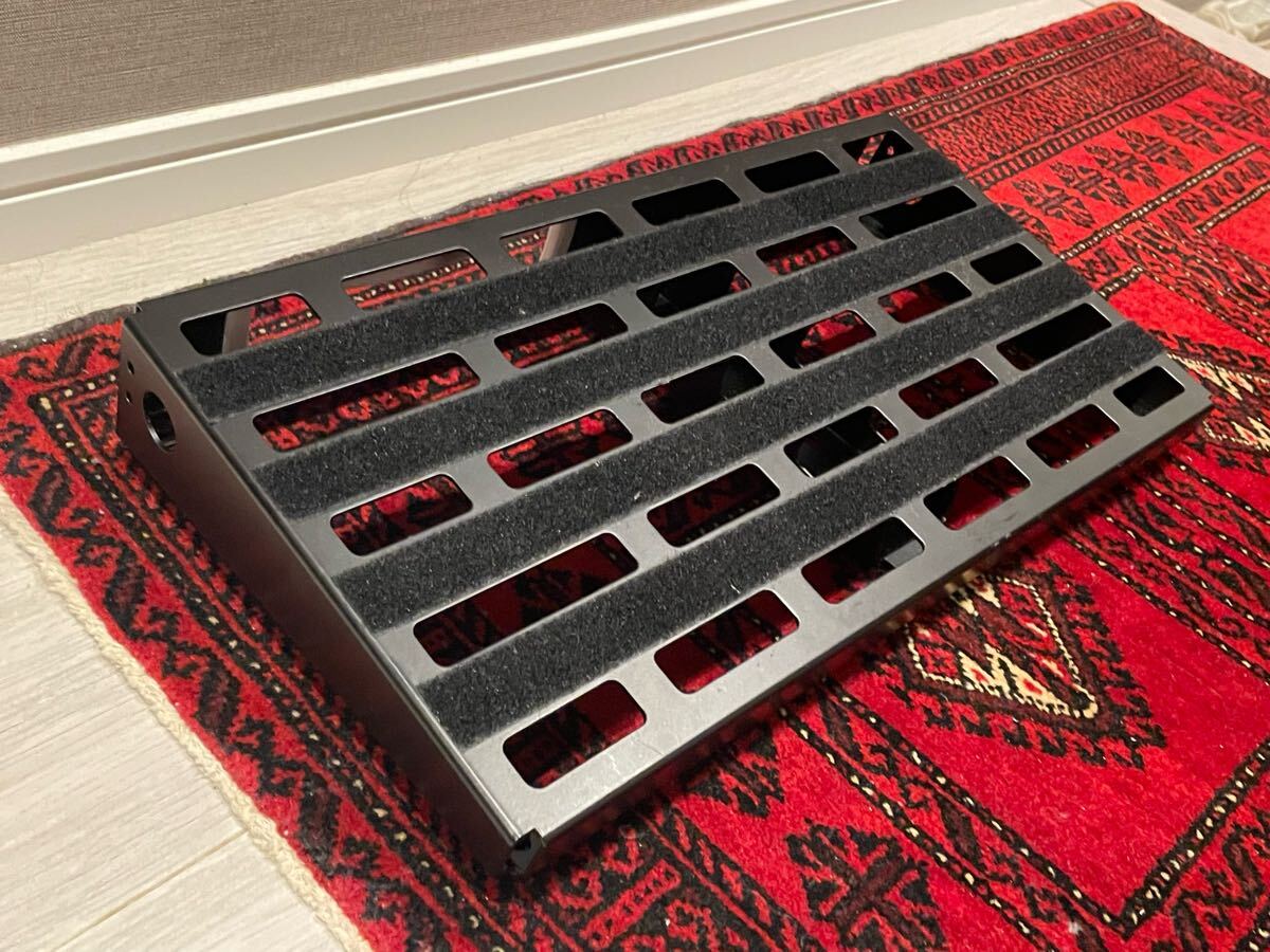  effector board RockBoard RBO B 3.0 TRES B Pedalboard with Gig Bag платформа из деревянных планок модель педаль панель эффектор кейс 
