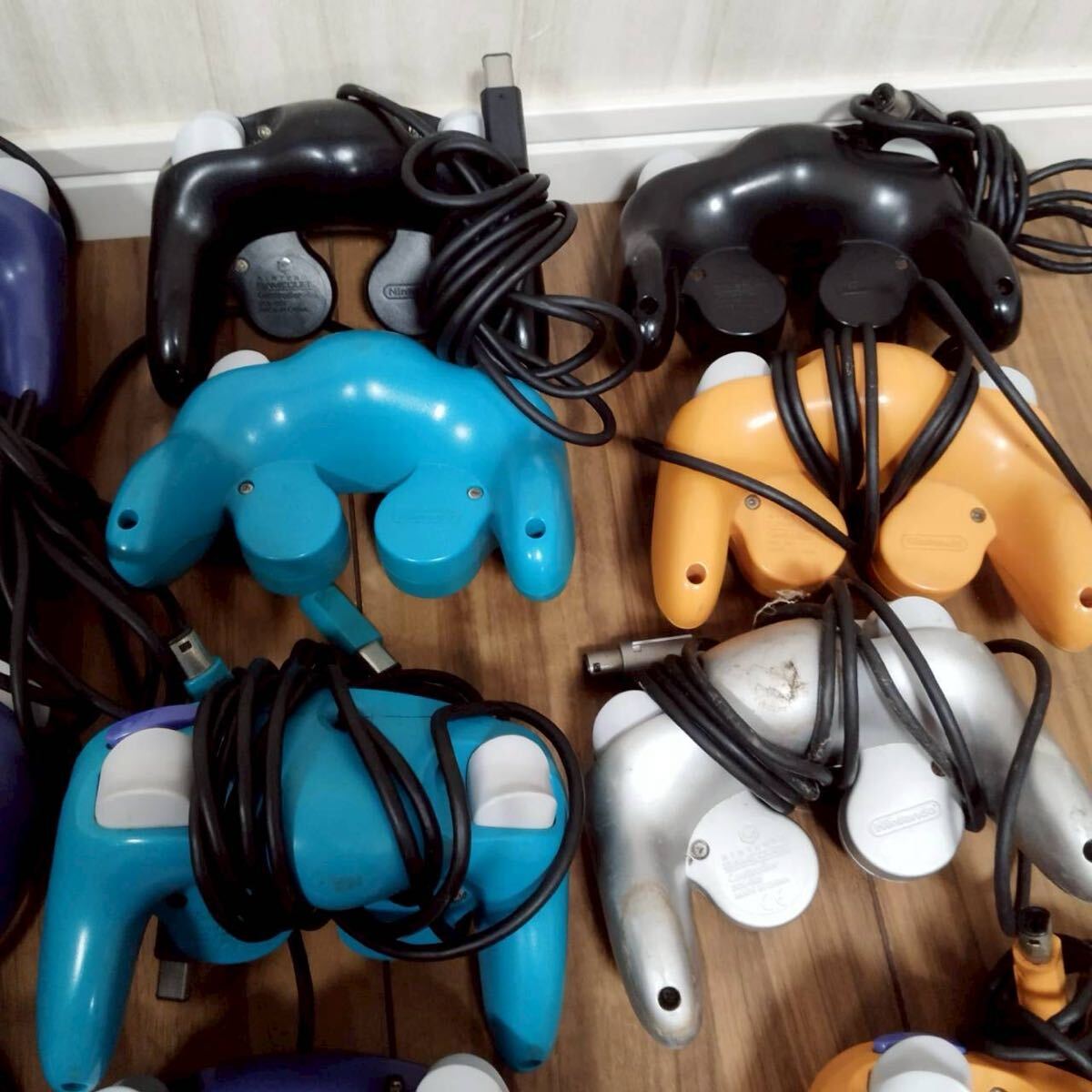 Nintendo ニンテンドー 任天堂 ゲームキューブ コントローラー　13本大量おまとめセット　 GAMECUBE動作未確認　ジャンク_画像9