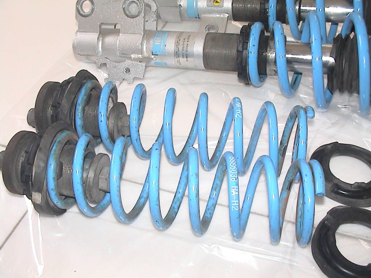 287[ Junk / задние амортизаторы отсутствует ] Bilstein амортизатор BSS комплект B14* Prius 30*USED