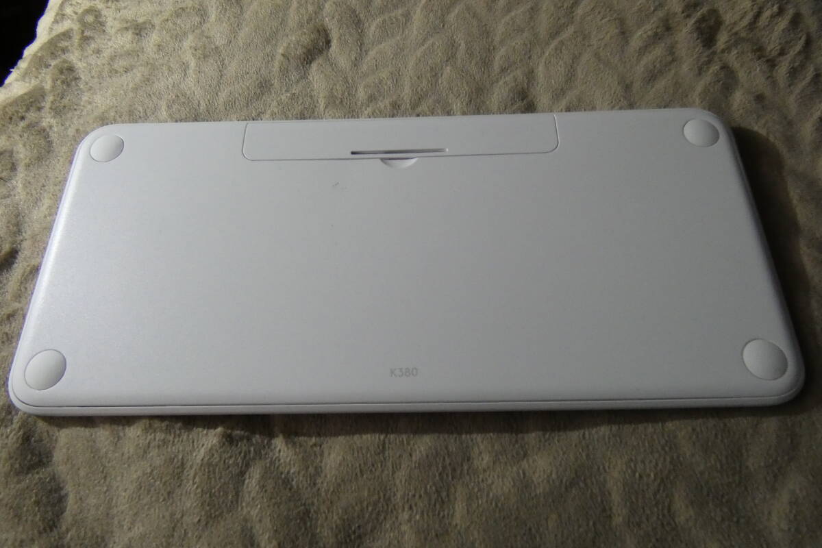 動作良好・美品 ☆ logicool/ロジクール K380 Multi-Device Bluetooth Keyboard・ワイヤレスキーボード Y-R0056　送料：430円_画像4