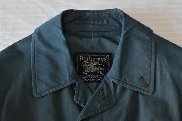 ★最高級バーバリー プローサム★LONDON★BURBERRY’S★光沢あるネイビー 大人の着こなしができるステンカラー バルマカーンコートSM165_画像2