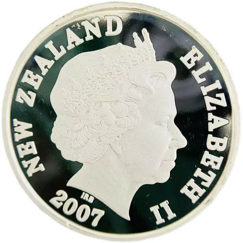 8854 ニュージーランド 銀貨 カラーコイン シルバー アオキラ マウントクック 1ドル 2007年 品位999/1000 31.1g