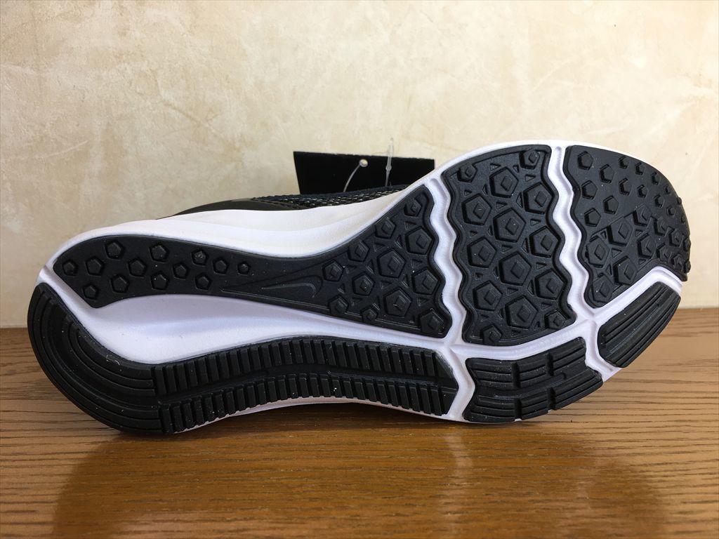 NIKE（ナイキ） DOWNSHIFTER 9 PSV（ダウンシフター9PSV） AR4138-002 スニーカー 靴 ジュニア 18,0cm 新品 (484)_画像3