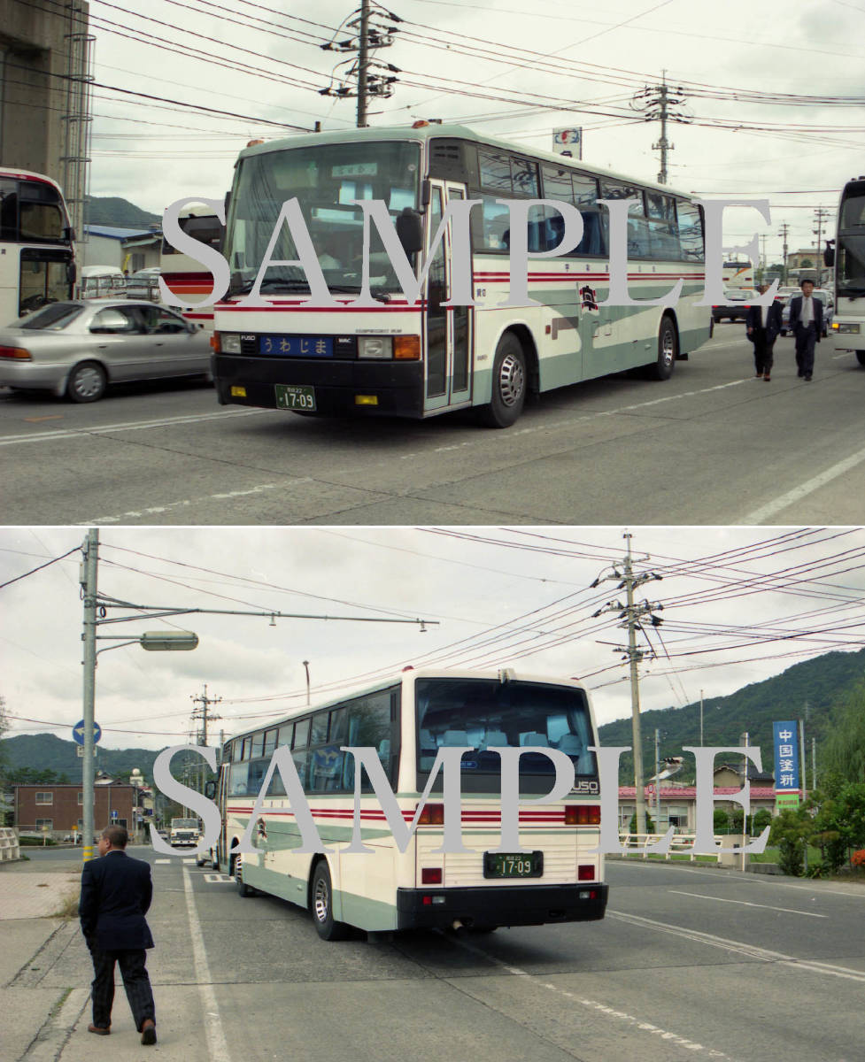 Ｆ【バス写真】Ｌ版２枚　宇和島自動車　エアロバス　貸切車_画像1