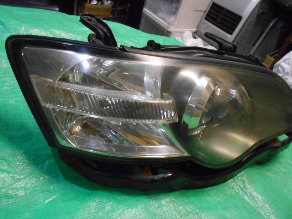 BP5 レガシーワゴン 2,0GT 純正 右 HID キセノン ヘッドライト ランプ Assy【E】_画像3