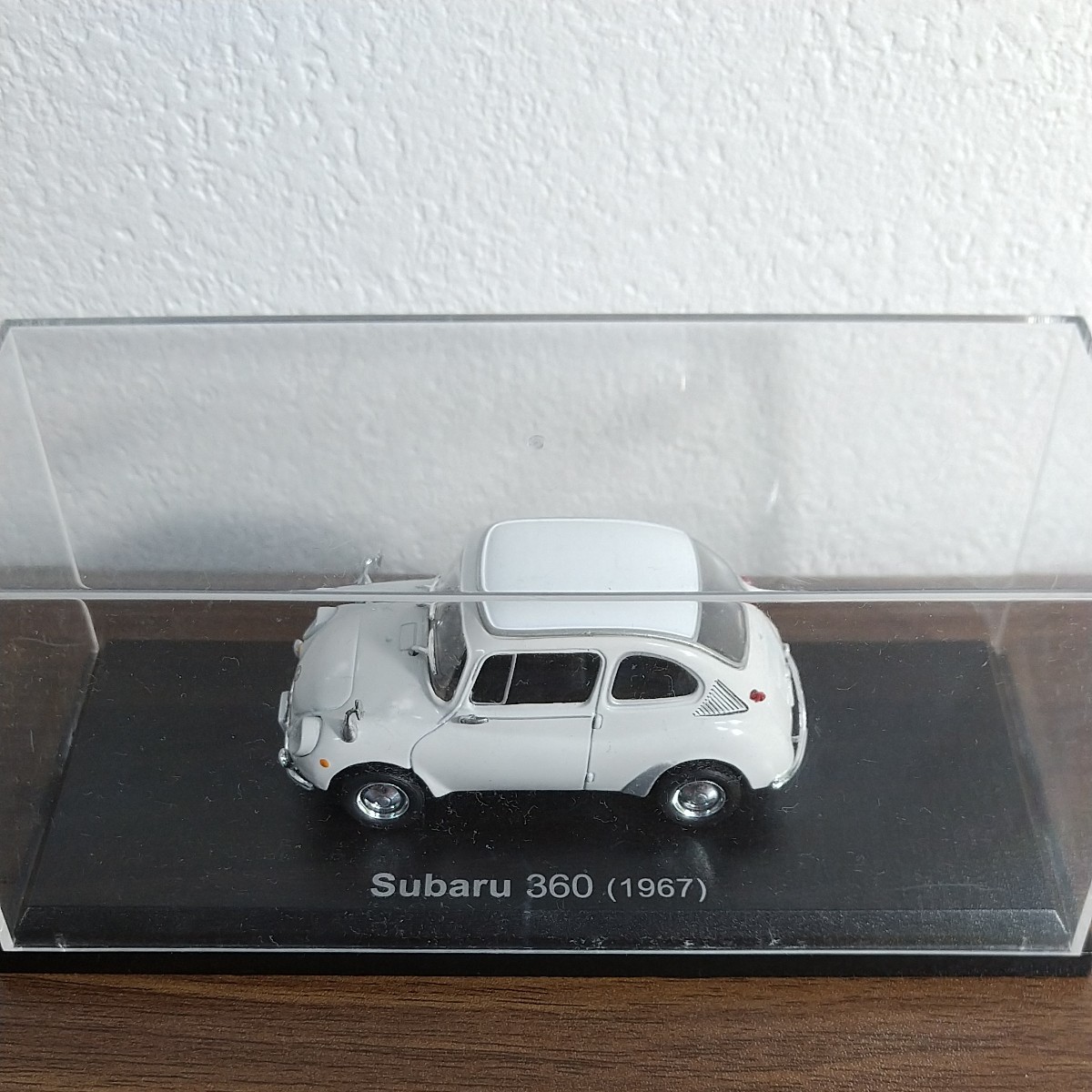ミニカー　スバル　360 ( 1967 )