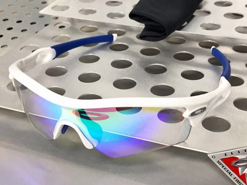 「高評価!」注目のレビュ 3750円 即決 PATH RADAR 初代 CUSTOM オークリー OAKLEY 調光 セル、プラスチックフレーム