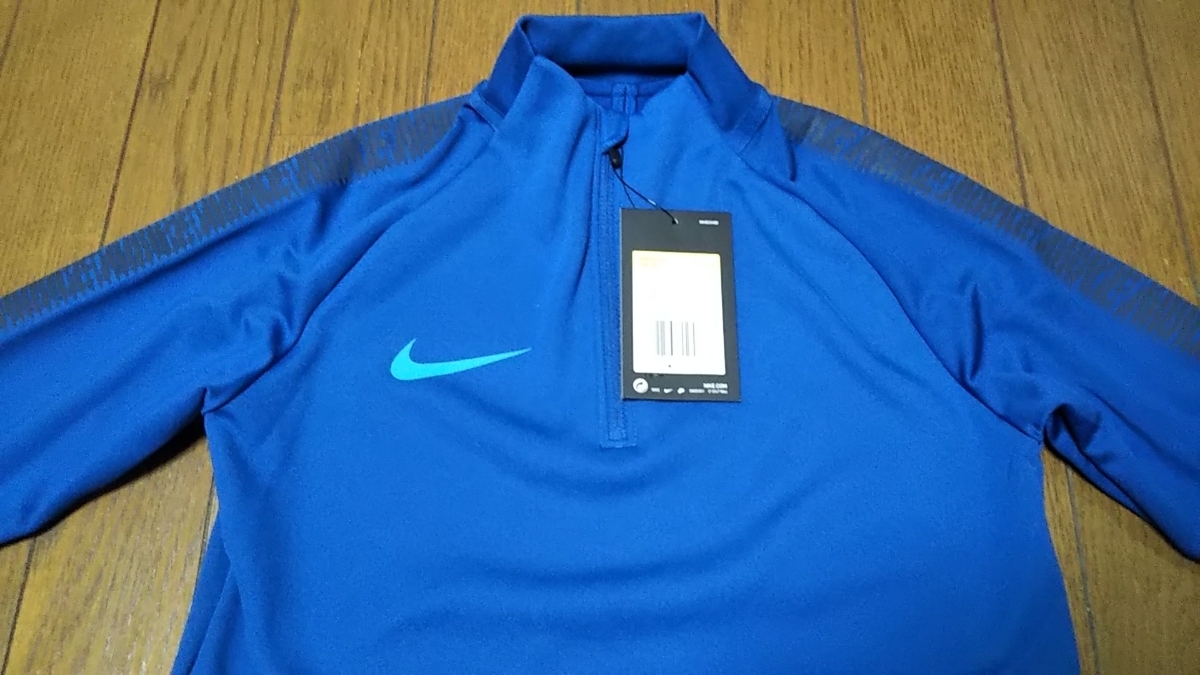 新品★NIKE★ナイキ★長袖★サッカー★フットサル★140cm★S★紺★ブルー★インナー★防寒★フィット★130～140cm★定価7150円③_画像1