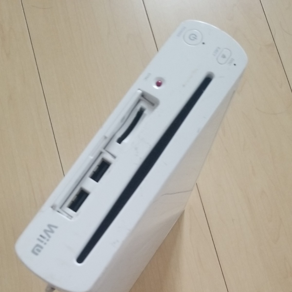 wiiu　３２ＧＢ  シロ マリオカート８内臓　 任天堂