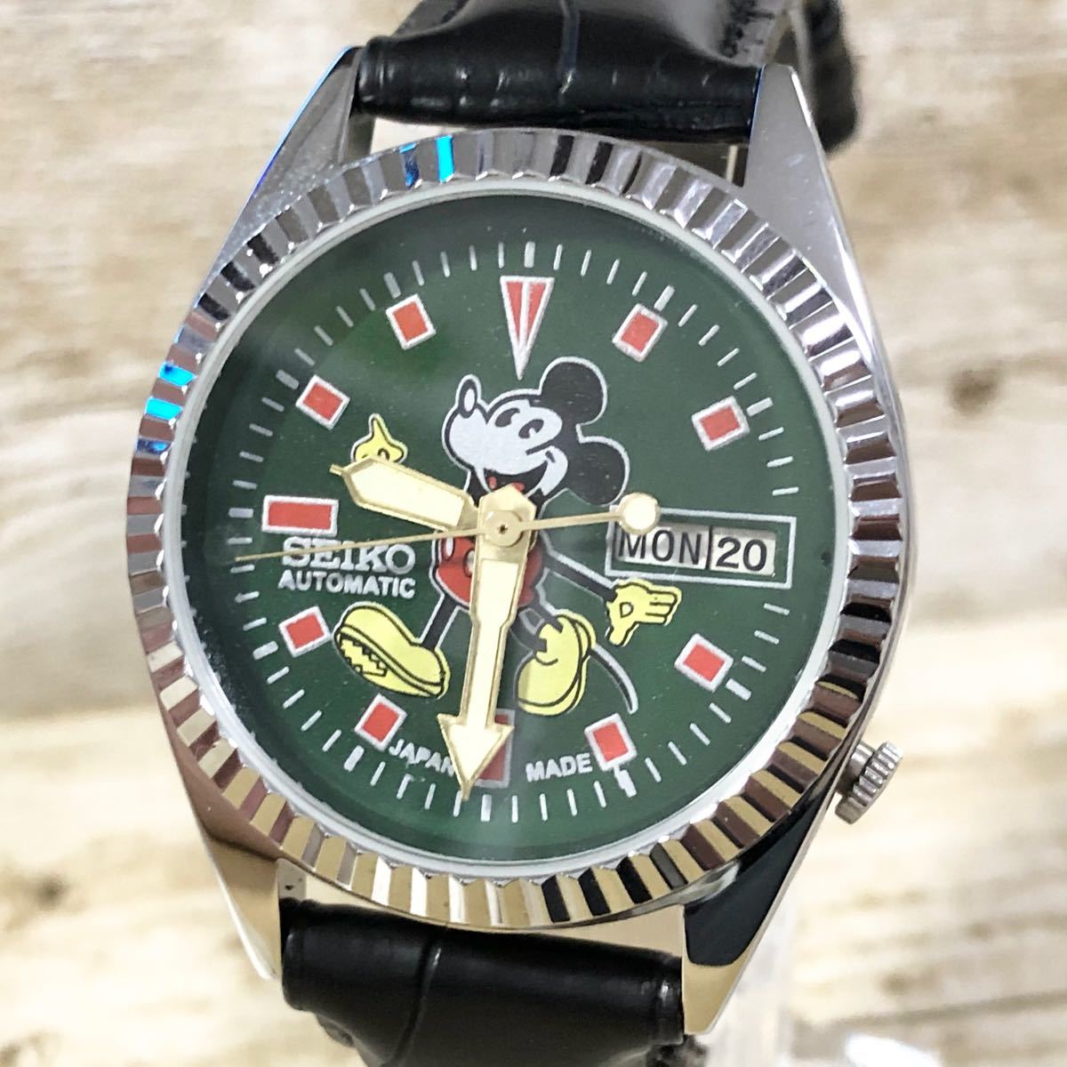 Paypayフリマ 美品 Seiko セイコーミッキー メンズ腕時計 自動巻き アンティーク レア Paypayフリマ 美品 Seiko セイコーミッキー メンズ腕時計 自動巻き アンティーク レア