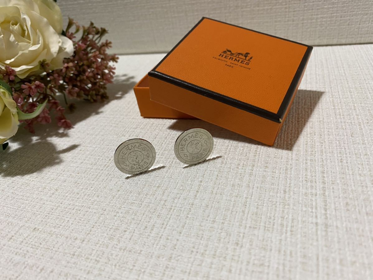 HERMES エルメス セリエ イヤリング ピカピカ煌く素敵なシルバーカラー