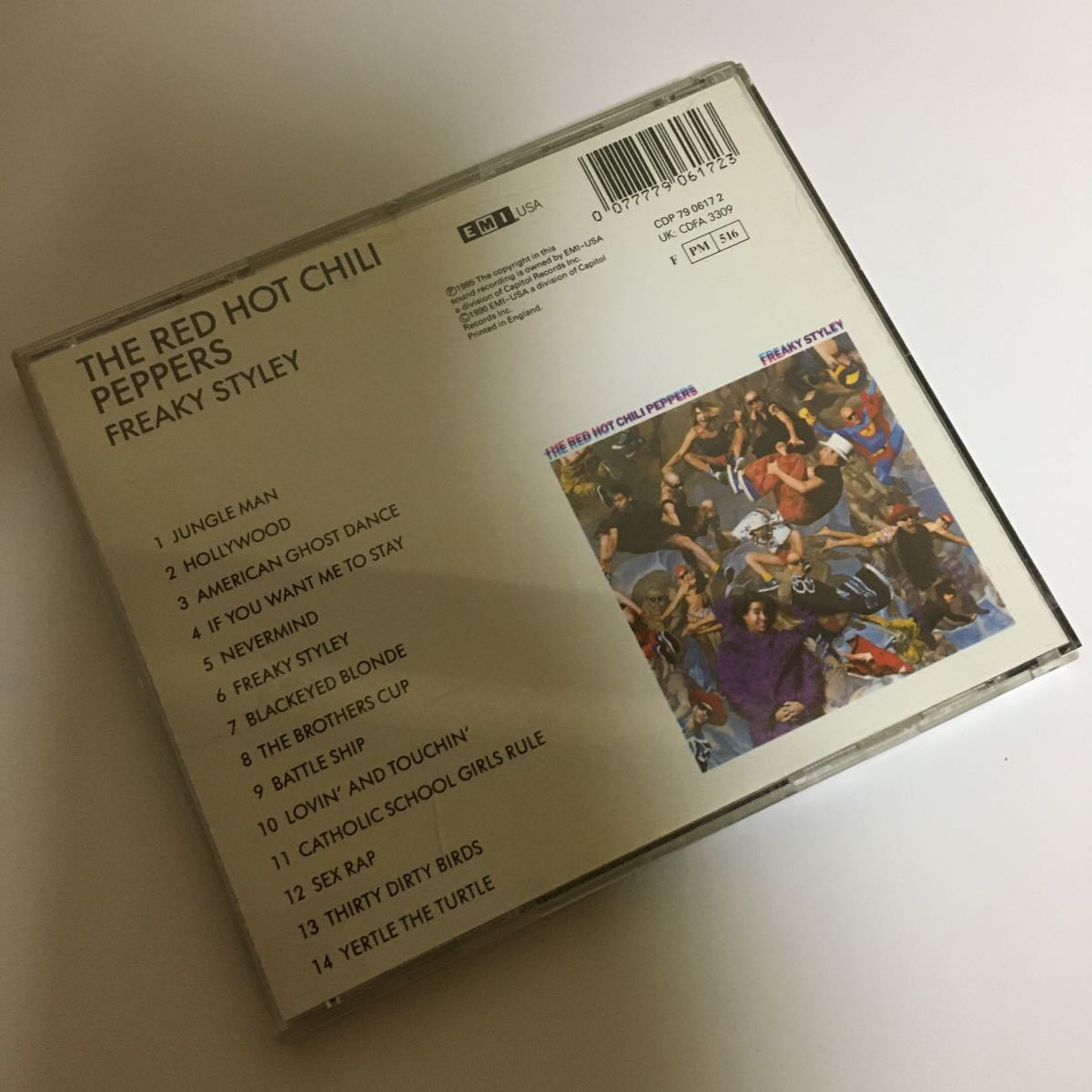 THE RED HOT CHILI PEPPERS レッド・ホット・チリ・ペッパーズ 2ndアルバム『FREAKY STYLEY』UK盤CD 管理番号 RHC-20201009_画像2