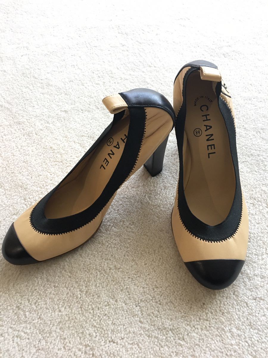 WILD CHAMOMILE'S】CHANEL レアなバイカラーパンプス#35 半額Saleです