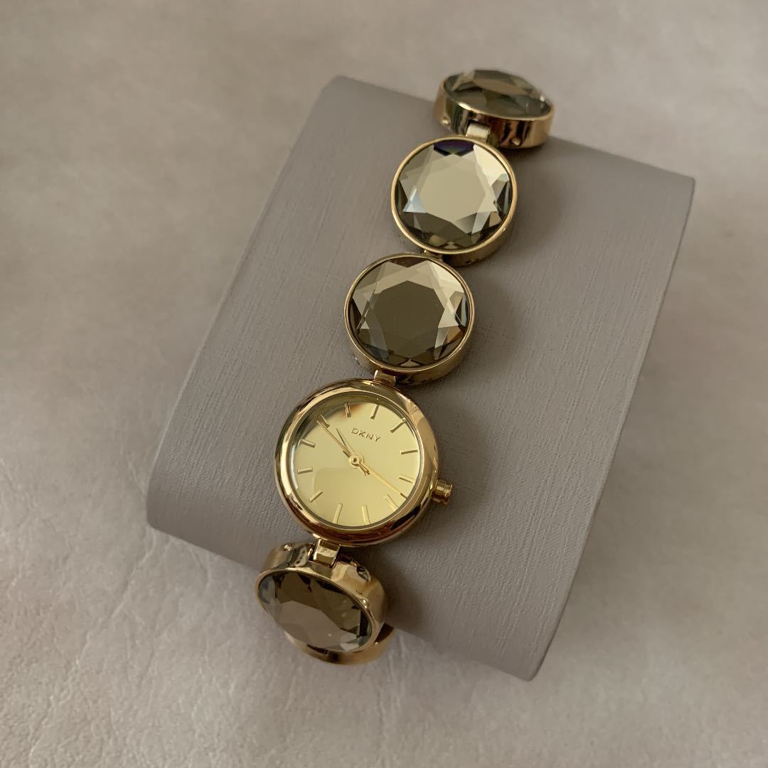 DKNY ダナキャラン 腕時計 時計 ウォッチ アクセサリーウォッチ キラキラ ゴールド ブレスレット風 新品未使用 値下げ_画像6