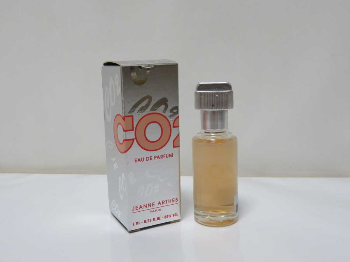  Jeanne Arthes si-o- two o-do Pal famEDP 7ml Mini духи Mini бутылка JEANNE ARTHES CO бесплатная доставка 