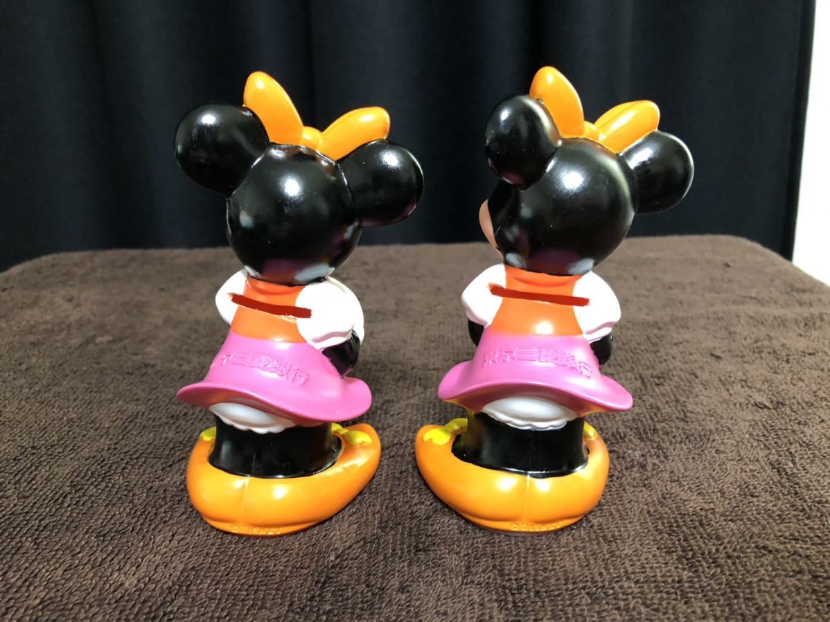 ミニーマウス (Minnie Mouse) ディズニー　DISNY 三菱銀行　非売品　プレゼント品　ノベルティ　貯金箱　フィギュア　中古品　2個セット_画像2