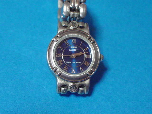  rare article design ANNE KLEIN Ⅱ 100m for women wristwatch navy blue 