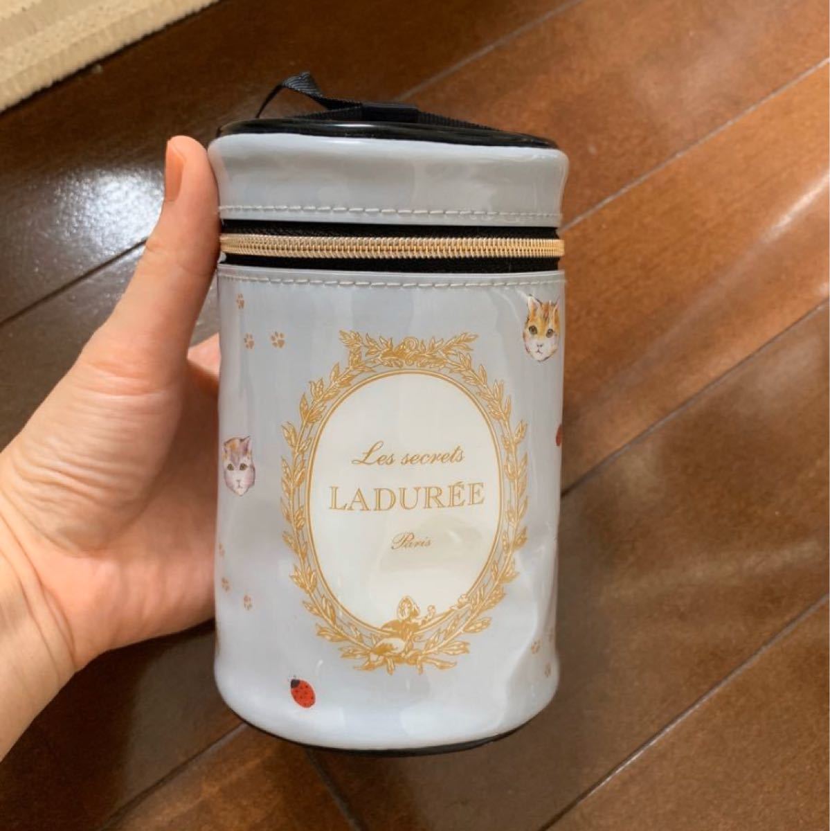 Laduree ポーチ