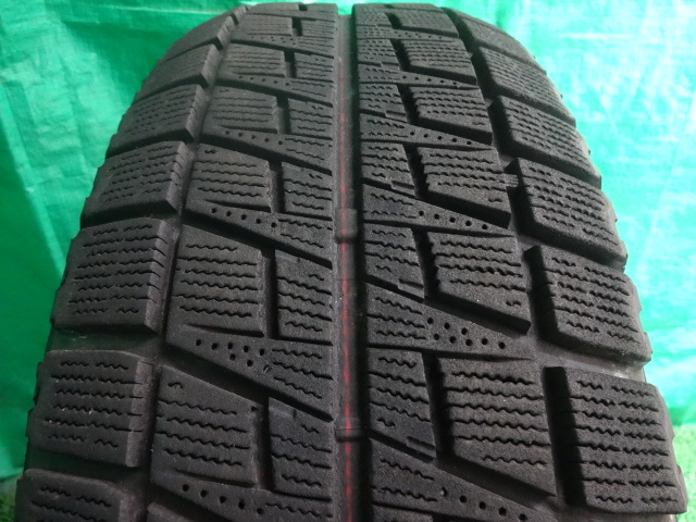 195/65R15●ブリヂストン ブリッザク BRIDGESTONE BS BLIZZAK REVO2 中古冬タイヤ4本●ツ11_①のタイヤ