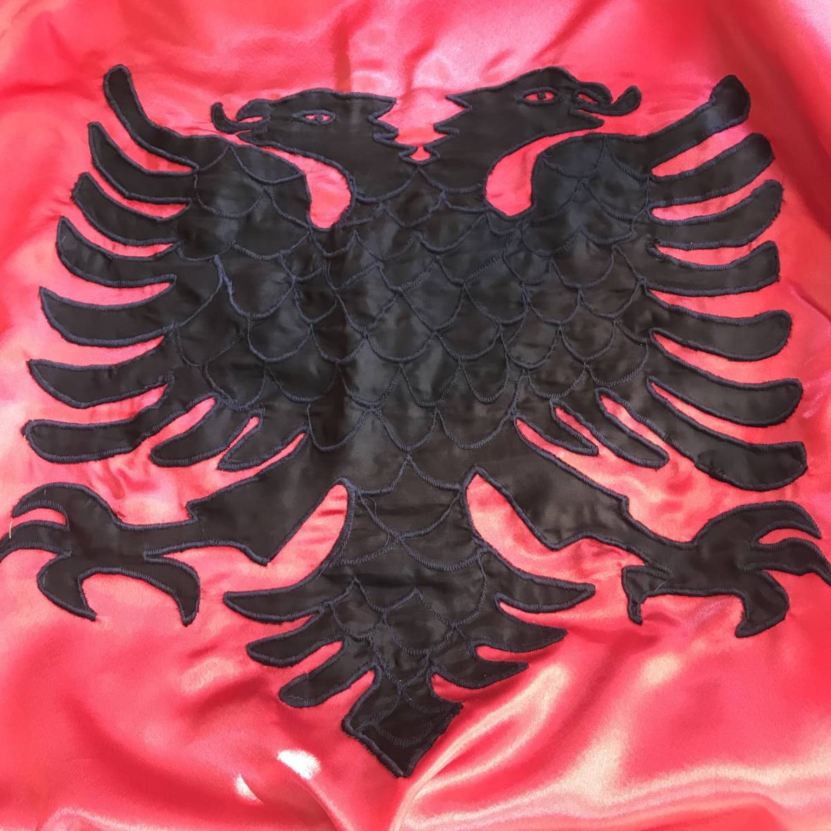 希少品！BIG アルバニア共和国の国旗 東ヨーロッパ ヴィンテージ